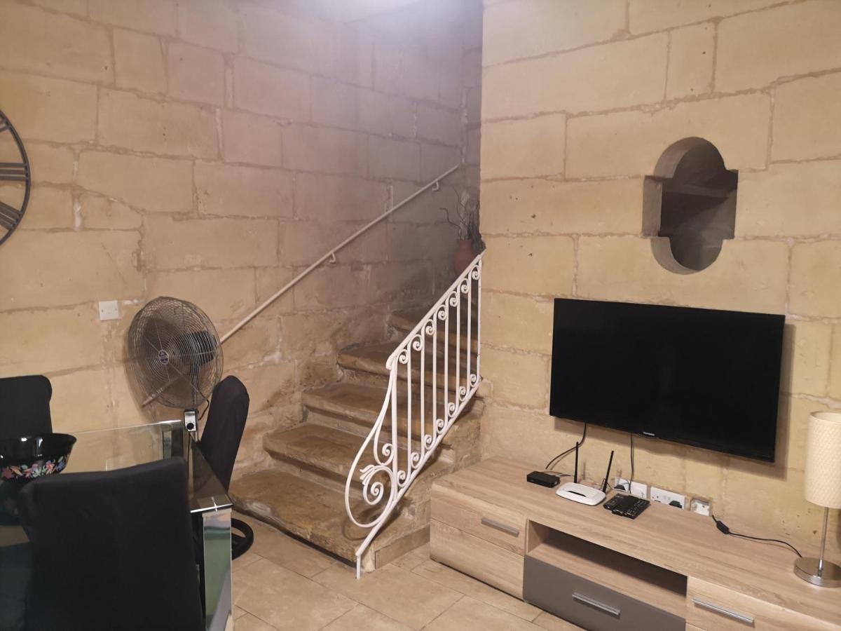 Two Gate Town House Villa Senglea Bagian luar foto